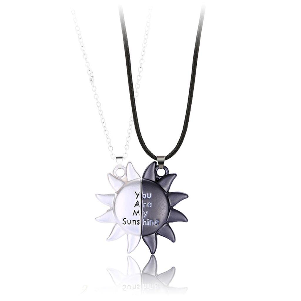 El Regalo 2Pcs/Set You are My Sunshine Yin Yang Magnet Couples Necklace: Sun Pendant Necklaces for best Friend, Besties, Couple, Boyfriend, Girlfriend | Valentines Day Gift (Black & Silver)