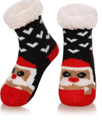 EL REGALO Kids Red & White Patterned Calf-Length Socks