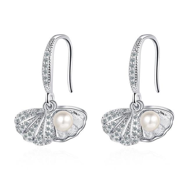 El Regalo Pearl Shell-Shaped Earrings - Fashionable Cute Inlaid Cubic Zirconia Pearls Shell Hook Earrings for Girls & Women, Elegant Sea-Inspired Design (Silver)