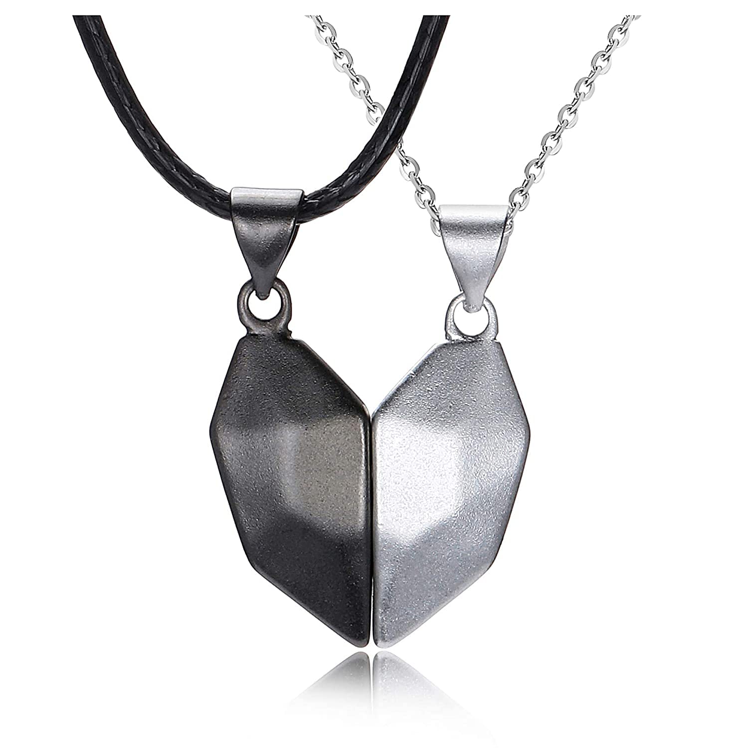El Regalo 2 Pcs Heart Couples Magnetic Necklace for Couples/Besties/Friends - Black White Matching Pendant Friendship Distance Magnetic Love Heart Jewelry for Boyfriend Girlfriend Valentines Gifts