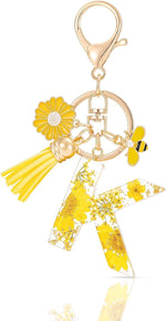 El Regalo Personalized Name Initials Natural Flowers & Bee Charm Keychain - Custom Letter Keyring with Daisy Flower & Honey Bee Pendant, Purse, Bag, Backpack Accessory (Letter K)