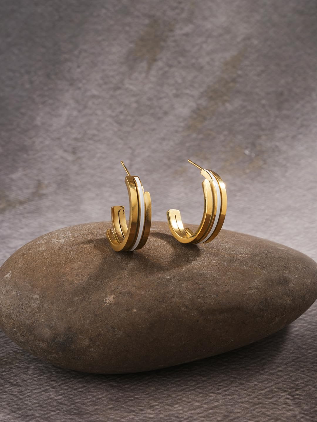 El Regalo Luxury & Creative Stainless Steel Layered C Half Hoop Earrings- Bold & Beautiful, Modern Hoops for Women/Girls (Layered Enamel Hoops)