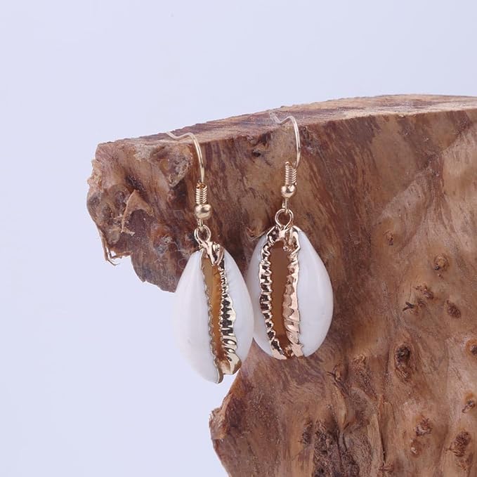 El Regalo Bohamian Cowrie Shell Earrings- Electroplated Retro Charms Earrings for Girls & Women (Cowrie Shell Hook Earrings)