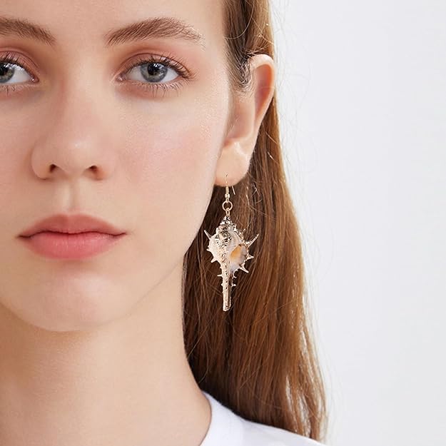 El Regalo Womens 1 Pair Golden Electroplated Shell Earrings (Style-5)
