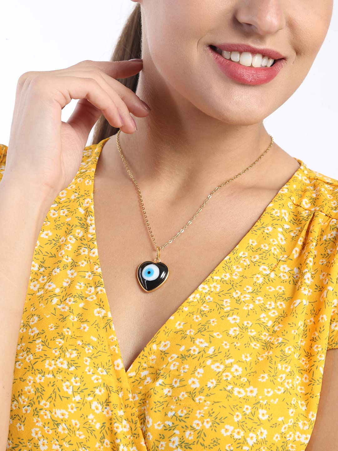 El Regalo Unisex Heart Evil Eye Pendant Necklace for Girls/Boys/Men & Women- Handmade Glass Lamp work Nazar Evil Eye Pendant Necklaces- Valentines Day Gift (Gold Tone Black Heart with Chain)