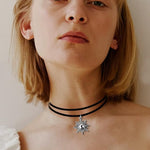 El Regalo 1PC Retro Gothic Sun or Crescent Moon Charm Choker Necklace- Faux Leather Double Layer Sun/Moon Pendant Necklace for Girls & Women (Gothic Sun)