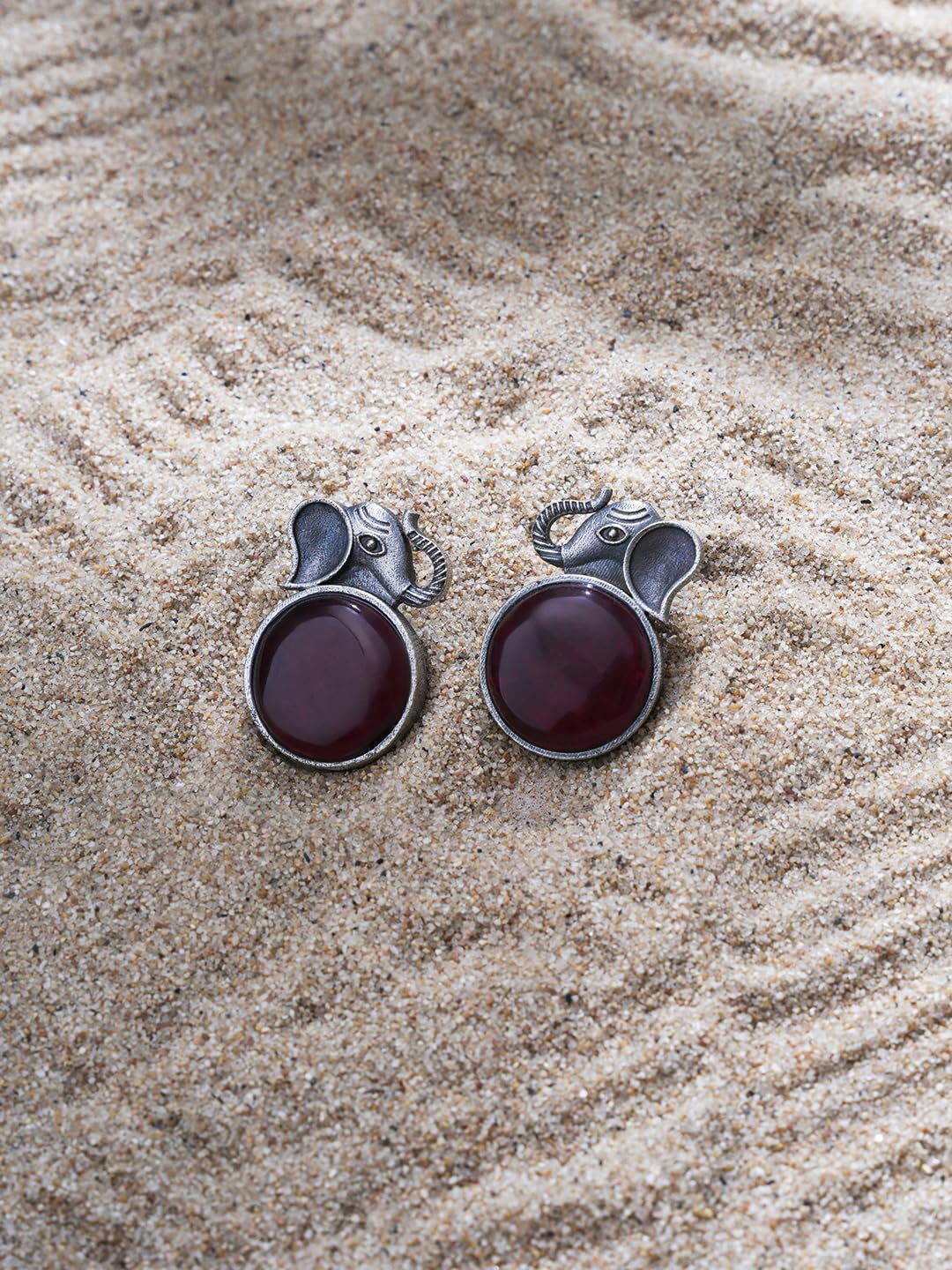 El Regalo 1Pair Oxidized German Silver Ganesha Elephant Stone Stud Earrings- Handcrafted Unique Earrings with Color Stone Options (Red)