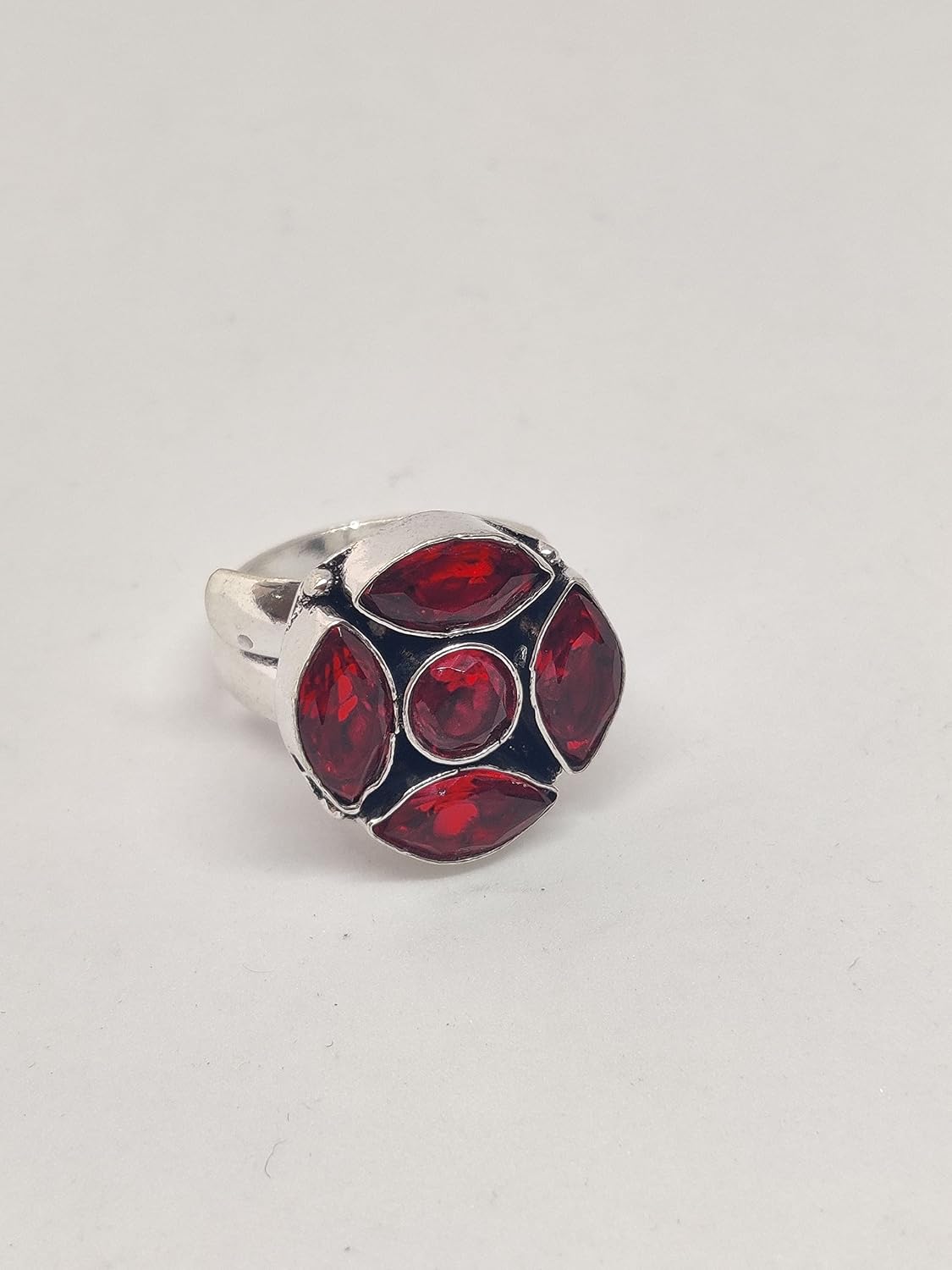 El Regalo 1 PC Finger Ring for Girls & Women- Vintage Silver Plated Stones Studded Adjustable Finger Rings (Red)