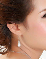 El Regalo Opal Cat's Eye Drop Earrings for Girls & Women - Valentines Day Gift for Girlfriend & Wife (White)