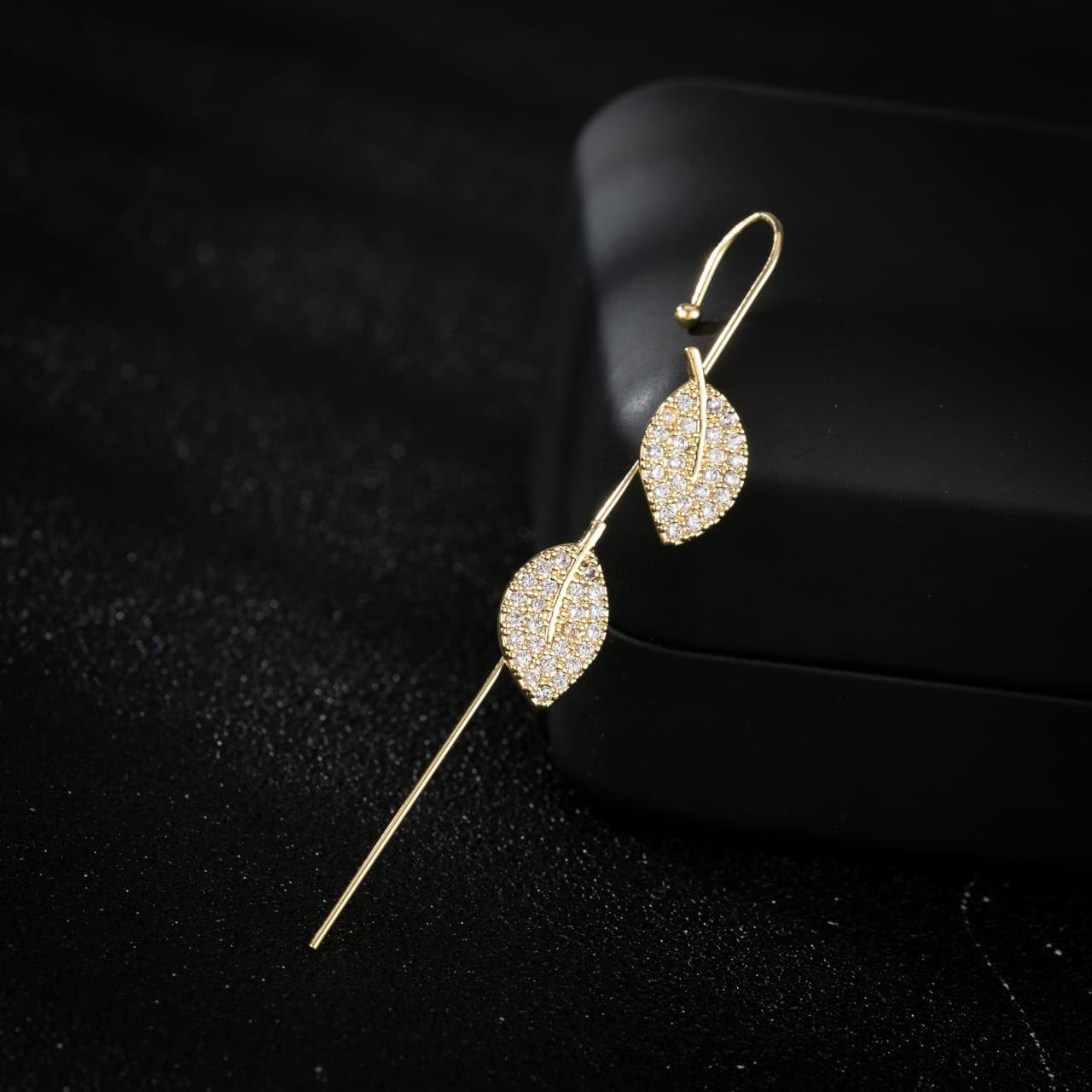 El Regalo 1 Pair Fancy Western Ear Wrap Needle Ear Crawler Earrings - Inlaid Zircon, Elegant Ear Cuff Climber Hook Earrings for Women Girls (Stylish 2 Leaves Ear Crawlers)