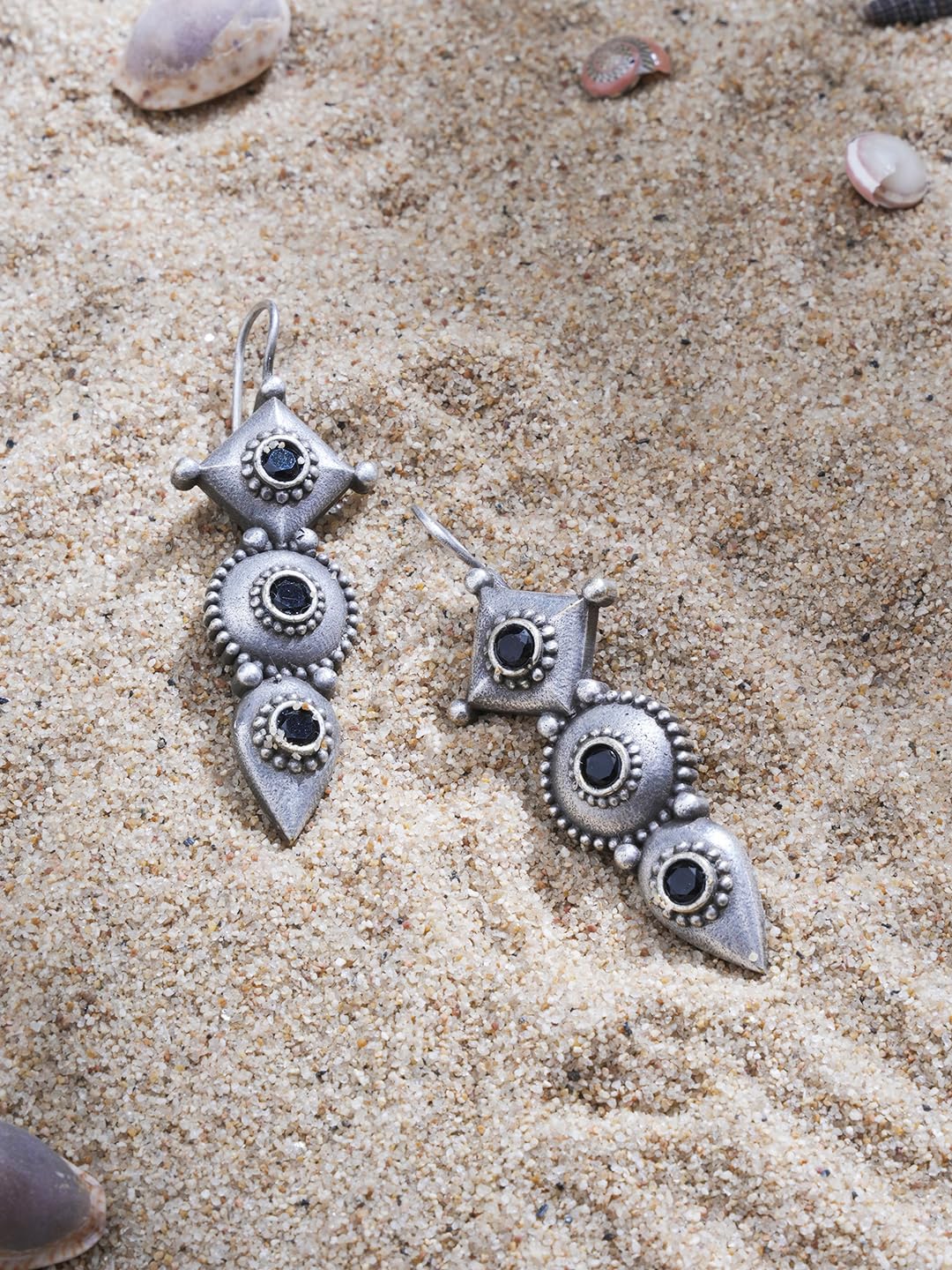 El Regalo Women's & Girl's "Trikoni" Handcrafted Silver Lookalike Oxidized Brass Earrings - Antique Silver Finish - Elegant and Timeless Design (Black)
