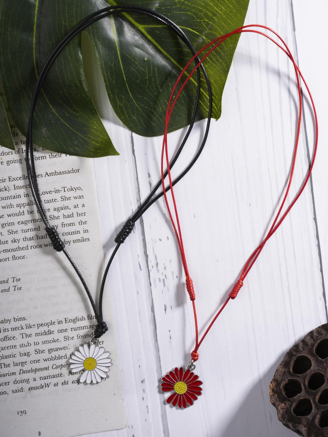 El Regalo 2PCs Daisy Flower Pendant Adjustable Cord Necklace- Minimalist Floral Jewelry For Girls & Women