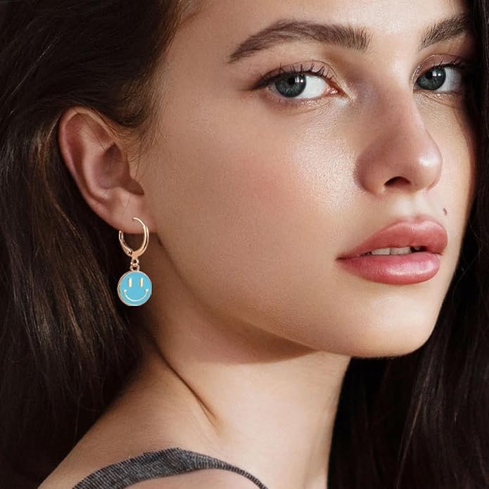 El Regalo Smiley Face Small Huggie Hoop Trendy Emoji Earrings- Preppy Cute Happy Face Dangle Drop Cartilage Colorful Hypoallergenic Earrings Gifts for Teen Girls Women (Blue)