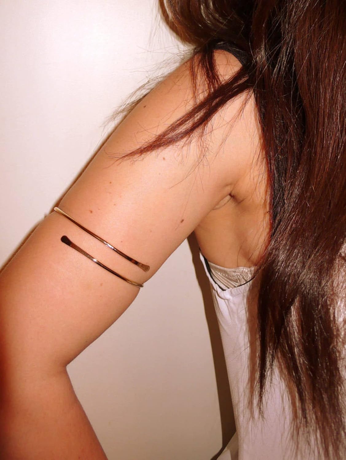 El Regalo Fashion Armlet- Minimalist Coil Upper Arm Cuff Open Arm Bracelet Armlet Armband Bangle for Women & Girls