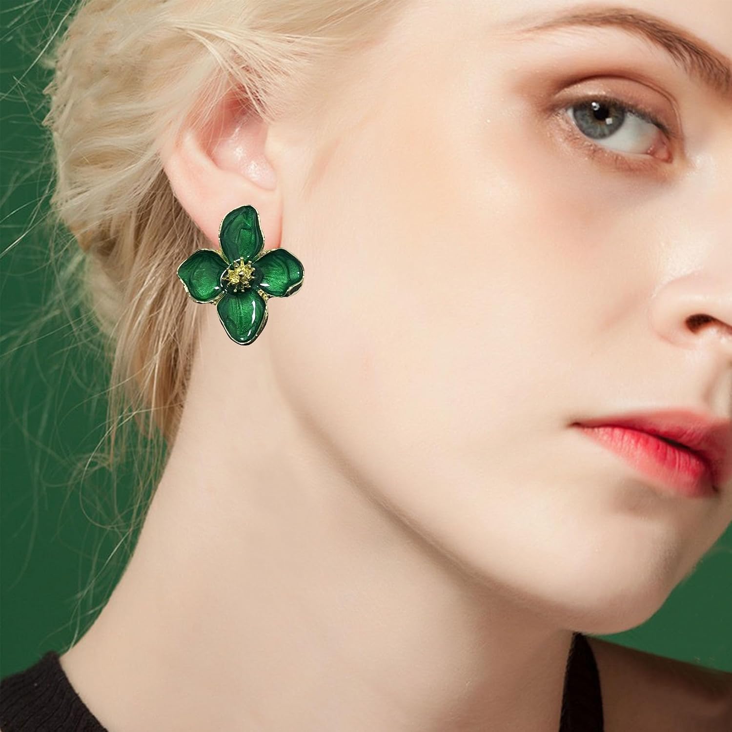 Solighter Drip Oil Four Petal Flower Earrings Vintage Boho Floral Stud Earrings for Women Party Jewelry, Large, Alloy Steel, No Gemstone