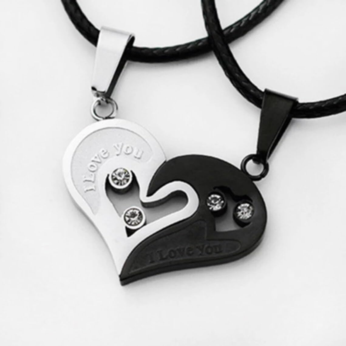 El Regalo 2PCs Stainless Steel Love Heart CZ I Love You Puzzle Matching Couple Pendant Necklaces- Anti Tarnish Best Friend Heart Necklaces for Girls/Boys/Men/Women/Besties (Black & Silver Hearts)