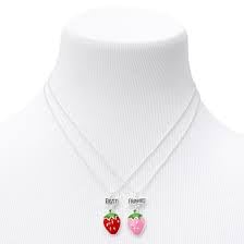 El Regalo Girls 2PCs BFF Best Friend Strawberry Fruits Pendant Necklaces Set- Cute Pink & Red Strawberry Necklaces Pendant BFF Gifts Necklace Best Friends Necklace