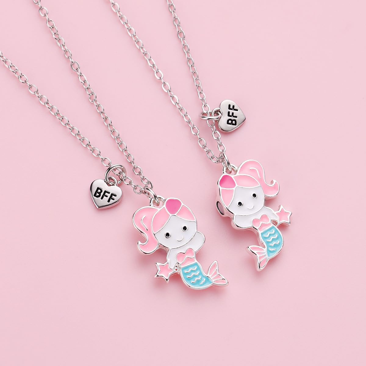 El Regalo 2 PCs BFF Best Friend Forever Mermaid Princess Split Magnetic Matching Pendant Necklaces Set- Friendship Day Gift for Girls/Kids/Teens (Silver Mermaids)