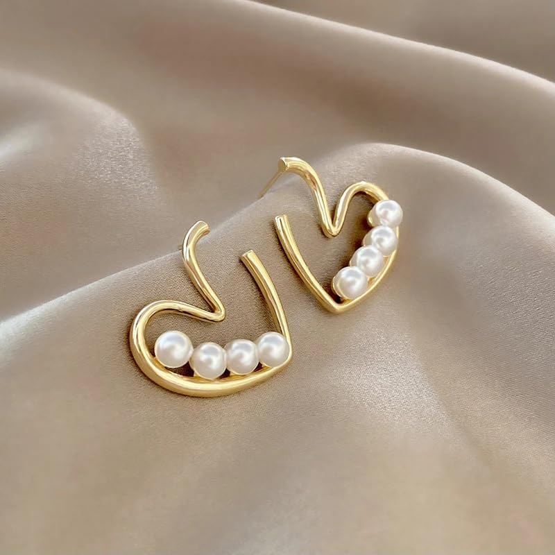 El Regalo Pearl Heart Ear Stud Earrings- Gold Pearl Studs Earrings Love Heart Earrings Jewelry for Women and Girls Gifts