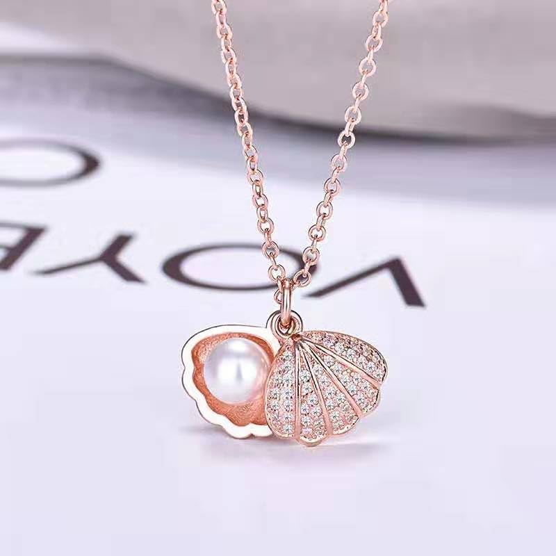 El Regalo Stainless Steel Anti Tarnish Pearl shell Pendant Necklace for Girls & Women, Trendy Waterproof Pearl Shell Pendant Necklace for Teens/Girls/Women, Mermaid Jewelry (Rose Gold)