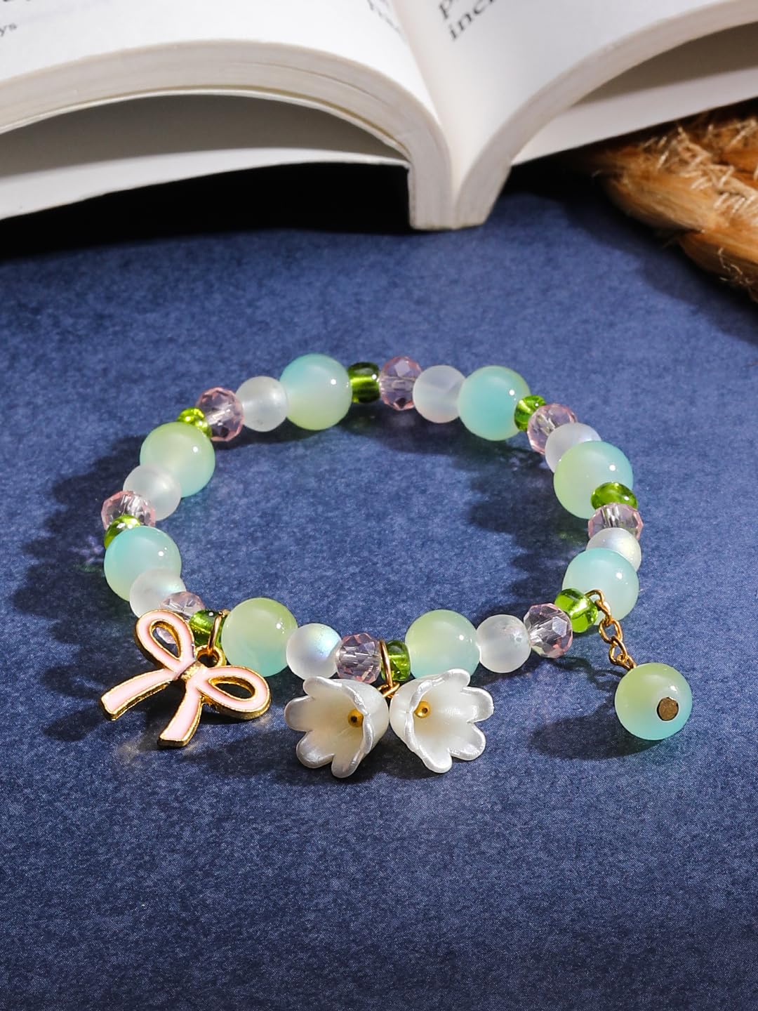 El Regalo Exquisite Lily Flower & Blow Glass Beads Bracelet - Cute Lily Of The Valley Flower Beaded Bracelet, Transparent Gradient Beaded Bow Bracelet For Teen Girls (Gradient Green)