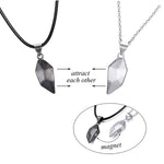 El Regalo 2 Pcs Heart Couples Magnetic Necklace for Couples/Besties/Friends - Black White Matching Pendant Friendship Distance Magnetic Love Heart Jewelry for Boyfriend Girlfriend Valentines Gifts