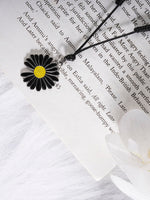 El Regalo Cute Daisy Flower Adjustable Black Cord Necklace for Girls & Women - Simple Yet Classy, Timeless Design Fashion Accessory