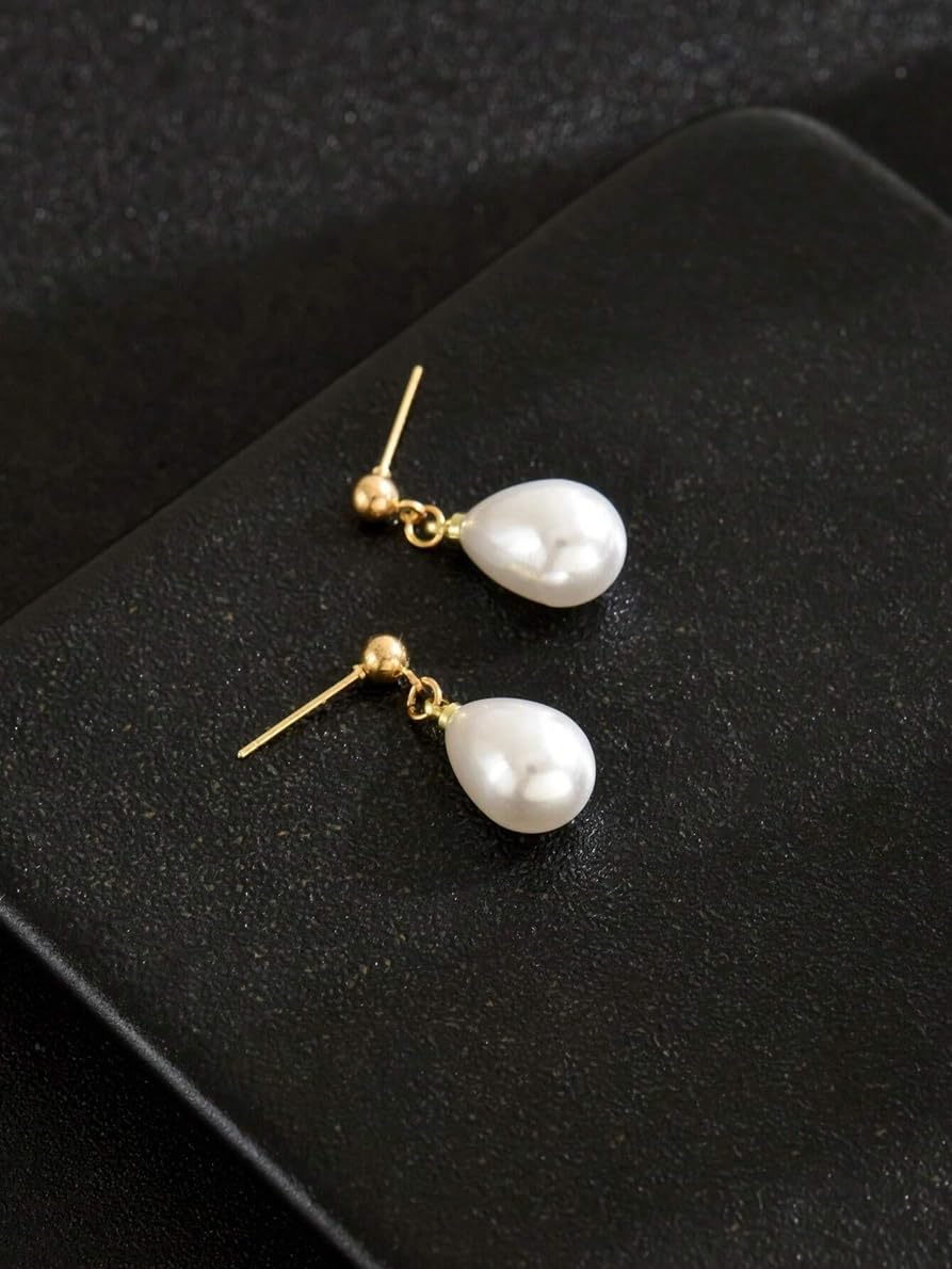 El Regalo Elegant Teardrop Faux Pearl Drop Earrings for Women & Girls - High-Luster Synthetic Pearl Jewelry in 18K Gold & Silver Finish | Cute & Fancy Pearls Earrings (Gold)