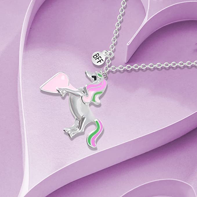 El Regalo Best Friend Forever 2Pcs-Split Magnetic Matching Bff Pendant Necklaces Set- Unicorns, Whales, Koalas Pendant Friendship Necklaces For Girls (Unicorns Bff Necklace)