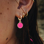 El Regalo Smiley Face Small Huggie Hoop Trendy Emoji Earrings- Preppy Cute Happy Face Dangle Drop Cartilage Colorful Hypoallergenic Earrings Gifts for Teen Girls Women (Pink)
