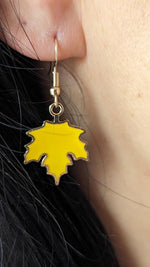 El Regalo Womens Maple Leaf Necklace & Earrings Jewelry Set- Contemporary Maple Leaves Set in Yellow, Orange & Red Glossy Finish (Yellow)