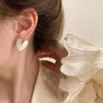 El Regalo Womens Irregular Feather- Light Heart Stud Earrings- Vintage Retro Style Enamel Heart Stud Earrings