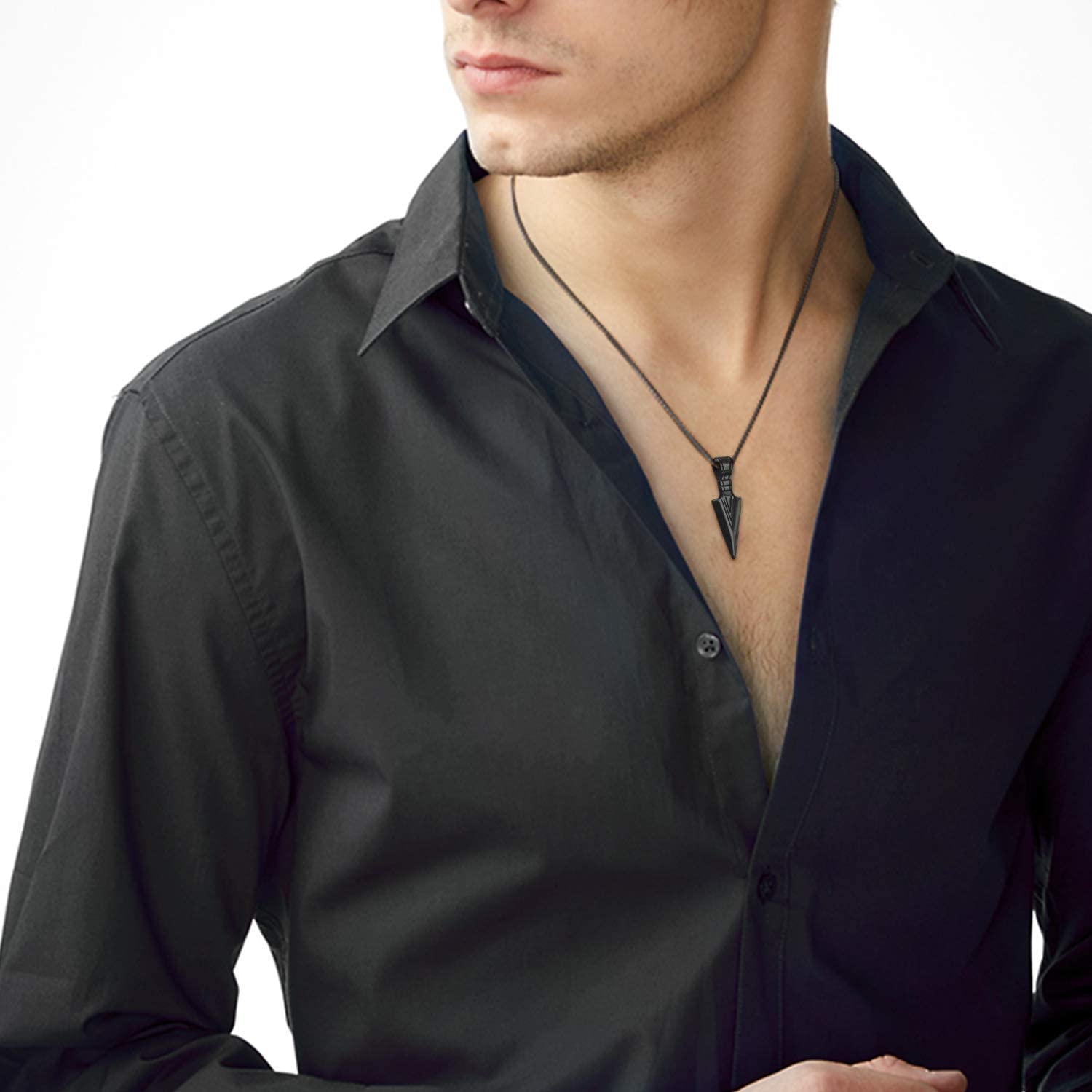 El Regalo Men's Stainless Steel Arrowhead Necklace for Boys/Men- Gift for Him (Black)