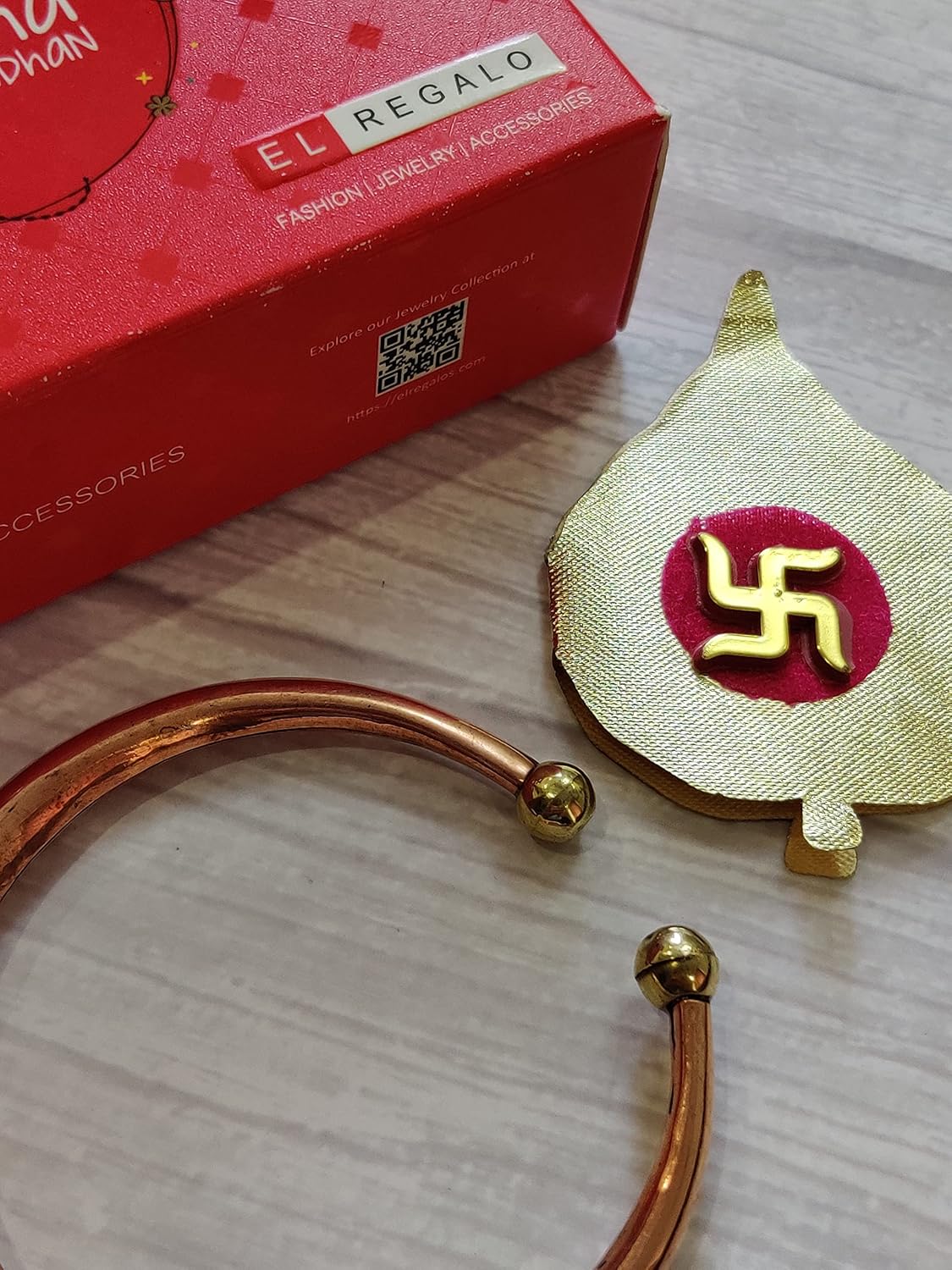 El Regalo 1 Copper OM Bracelet Rakhi for Brother/Bhai - Rakhi for Bhai with shagun, Rakhi Message Card in Rakhi Gift Box (Option-2)
