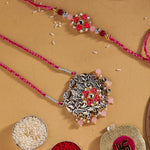 El Regalo Designer Bhaiya- Bhabhi Rakhi Luma/Lumba Set- Kundan, Pearls Rakhi with Roli Chawal in Gift Box- Luma Convertible into Necklace (Option-1)
