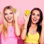 El Regalo Girls 2 Pcs Best Friends Rainbow Stones Heart Matching Pendant Necklaces For Besties/BFF/Soul Sisters