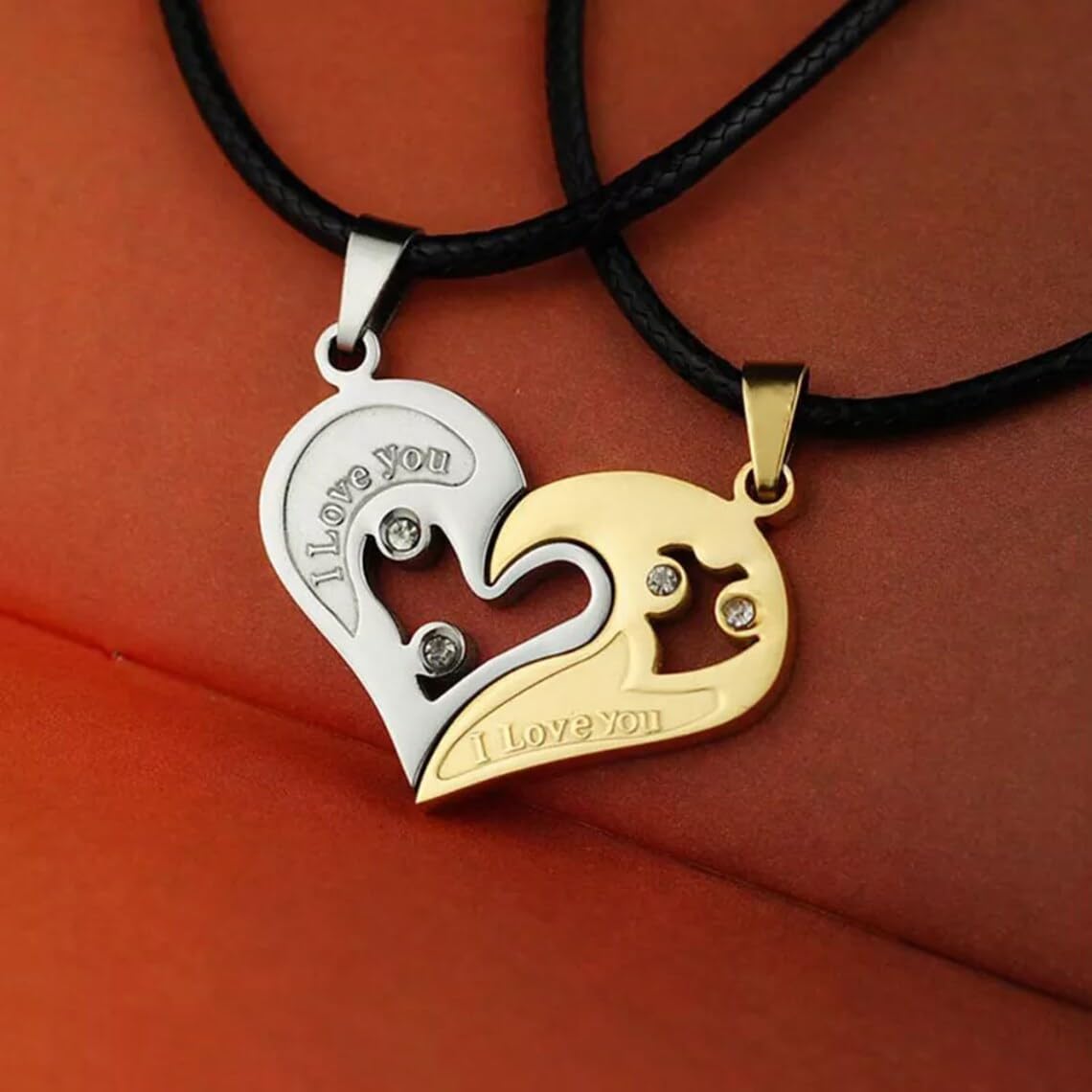 El Regalo 2PCs Stainless Steel Love Heart CZ I Love You Puzzle Matching Couple Pendant Necklaces- Anti Tarnish Best Friend Heart Necklaces for Girls/Boys/Men/Women/Besties (Silver & Golden Hearts)