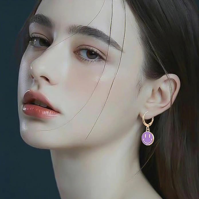 El Regalo Smiley Face Small Huggie Hoop Trendy Emoji Earrings- Preppy Cute Happy Face Dangle Drop Cartilage Colorful Hypoallergenic Earrings Gifts for Teen Girls Women (Purple)
