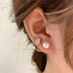 El Regalo 1 Pair Rose Bud Cuff Earrings, Golden Rose Pearl Ear Crawler Cuff Earrings for Girls Women
