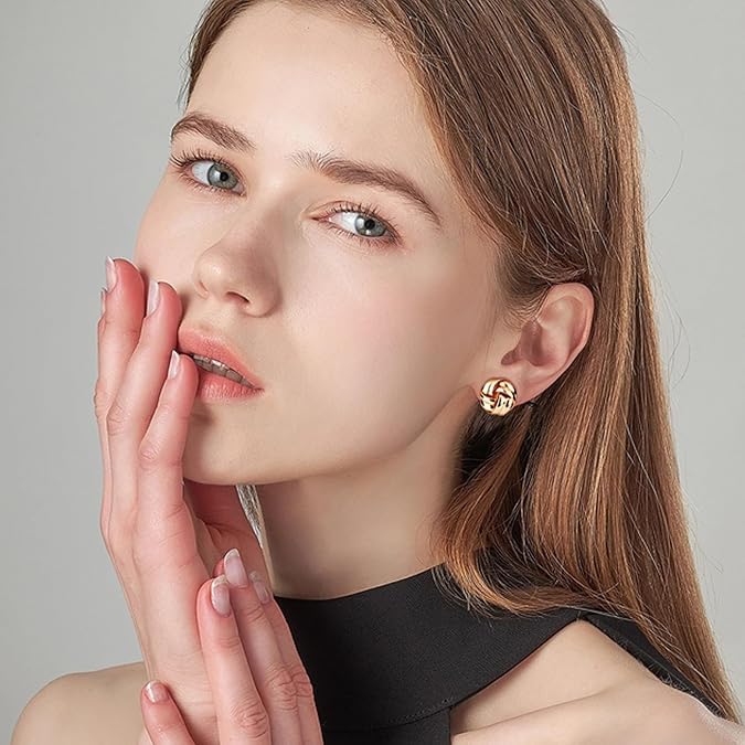 El Regalo 1 Pair Non Piercing Clip On Earrings- Knot Twist Clip On Non Pierced Earrings for Girls/Women- Fake Clip Earrings (Gold)