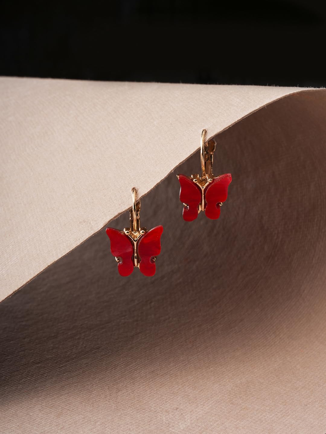 El Regalo Cute 2 Pairs Butterfly Lever Hook Earrings Combo for Girls & Women- Elegant Small Butterfly Hoop Earrings- Gift for Girls/Her (Red & Black)