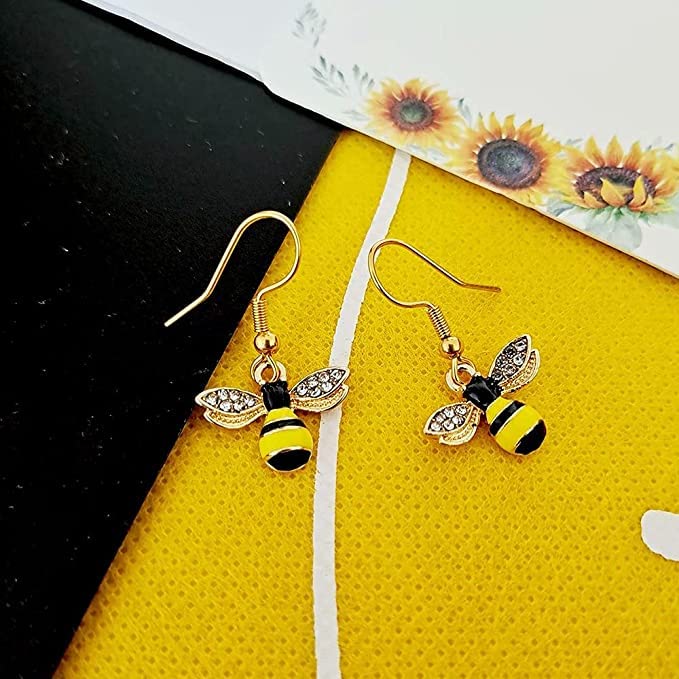 El Regalo Enamel Honeycomb Bee Earrings for Girls & Women - Geometric Hexagon Honeycomb Beehive Dangle Earrings (Bee Hook Earrings)