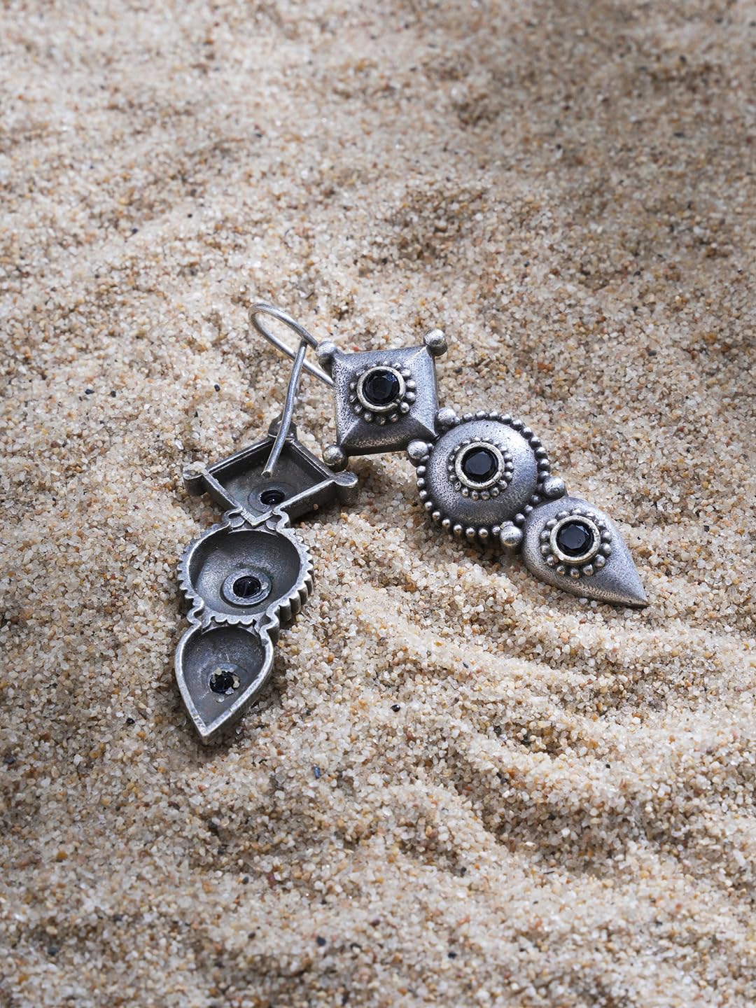 El Regalo Women's & Girl's "Trikoni" Handcrafted Silver Lookalike Oxidized Brass Earrings - Antique Silver Finish - Elegant and Timeless Design (Black)