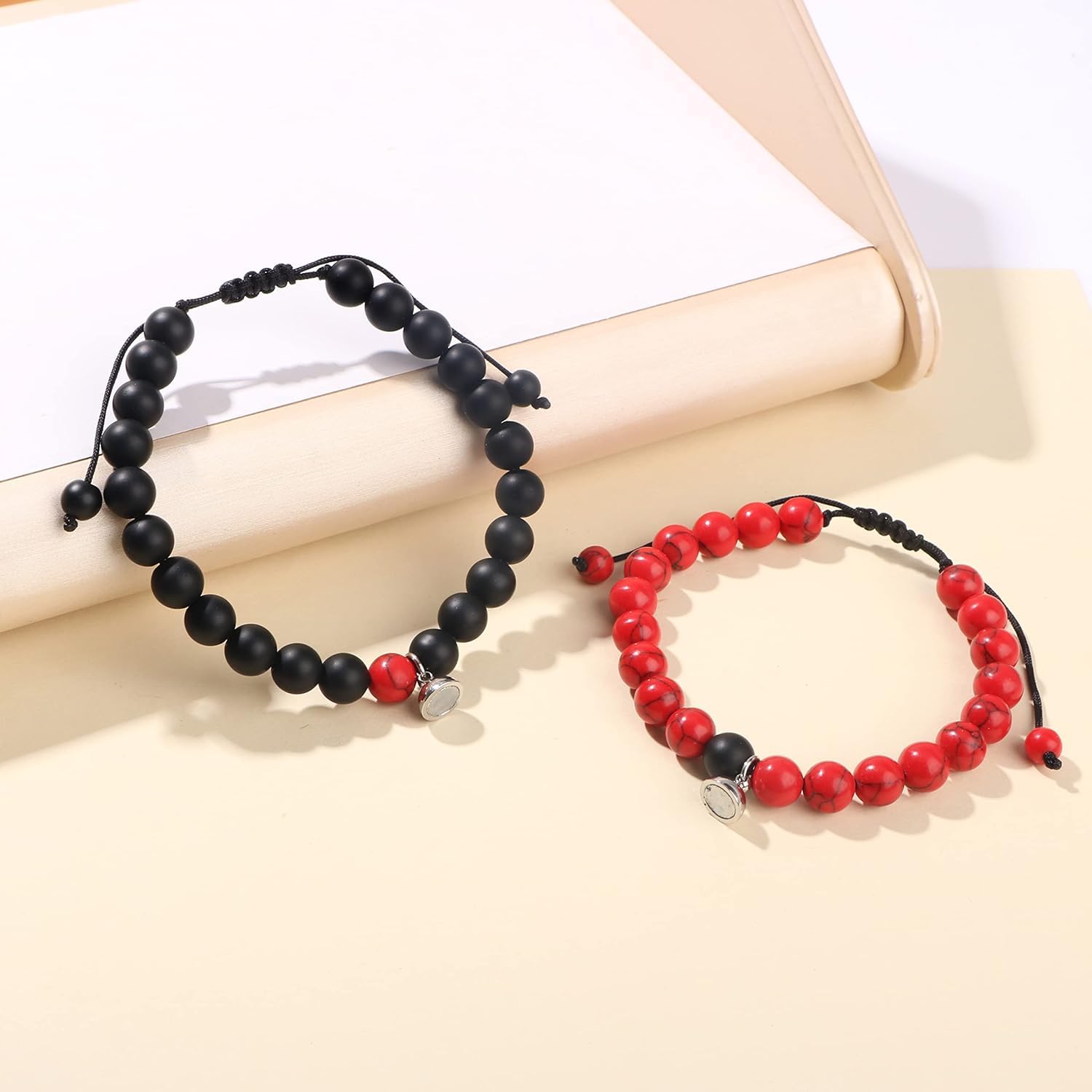 El Regalo 2PCs Magnetic Natural Stones Unisex Bracelets for Couples, Best Friend, Boyfriend & Girlfriend, Long Distance Connecting Bracelets Set- Valentines Day Gift (Red & Black)