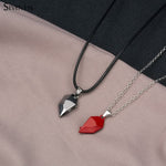 El Regalo Unisex Valentines Day Gift - 2 Pcs Heart Couples Magnetic Necklace for Couples/Besties/Friends - Matching Pendant Friendship Distance Magnetic Love Heart Jewelry (Red & Gun Black)
