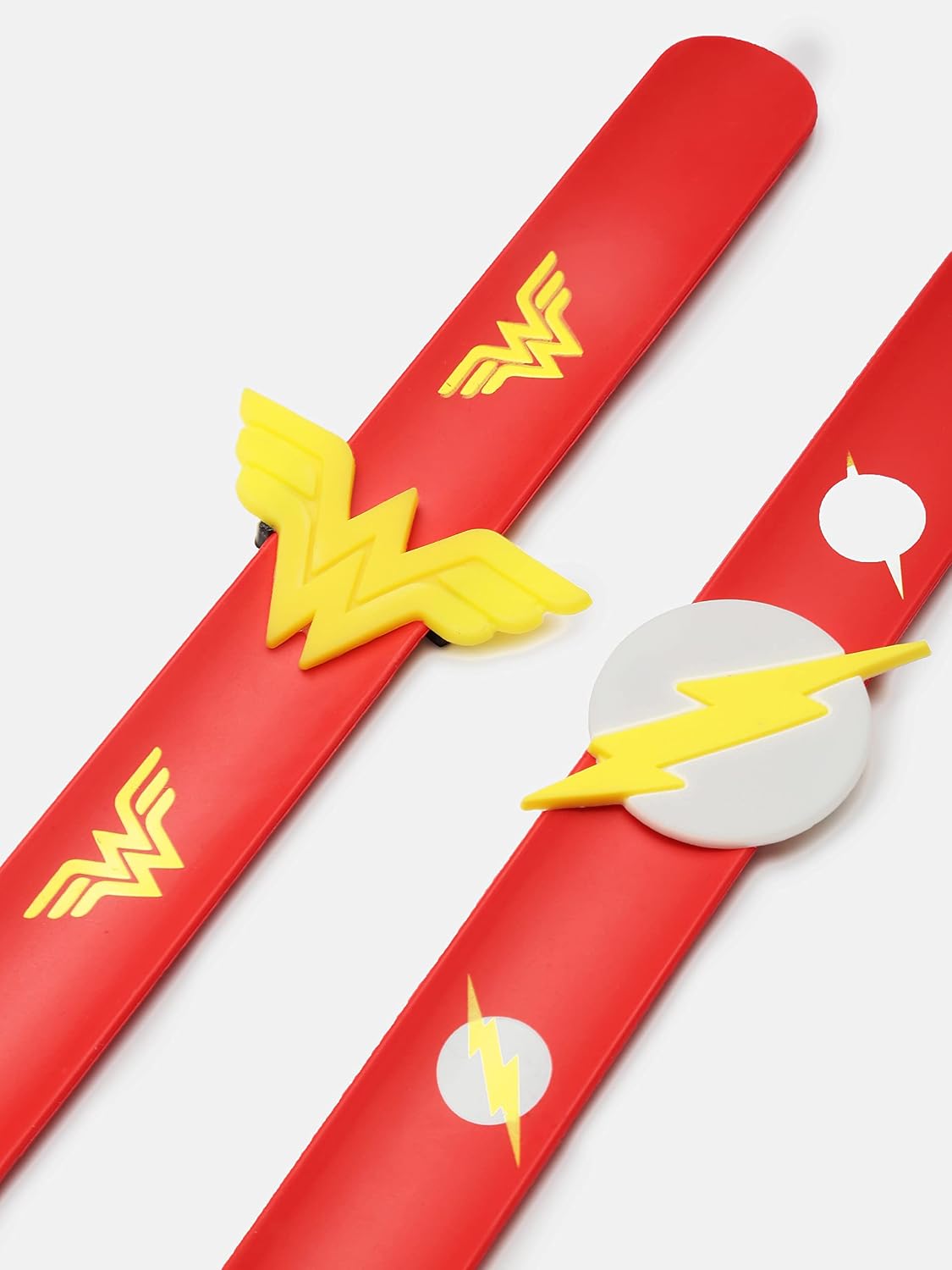 El Regalo 2 PCs Superhero Snap Silicon Slap Wristband for Girls & Boys- Kids Party Favors, Silicon Wrist Slap Bands with Removable Super Hero Charms for Fun Kids Party Favors