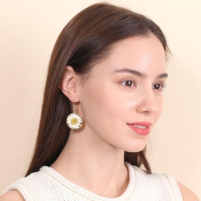 El Regalo Natural Pressed Daisy Flower Earrings- Handmade Nature Dry Flowers Earrings for Women Girls Teens (White)
