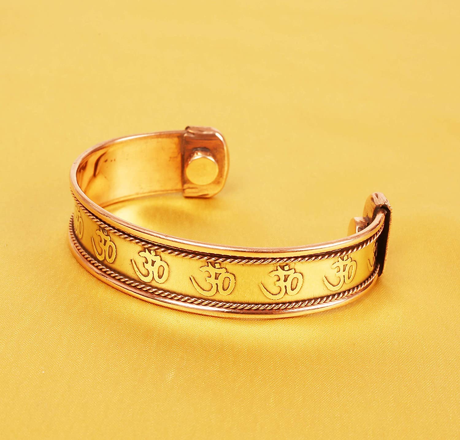 El Regalo "OM Namah Shivay Copper Healing Meditation Unisex Broad Bracelet/Kada for Men & Women | Healing Religious Copper Kada (OM Magnetic Therapy Bracelet)
