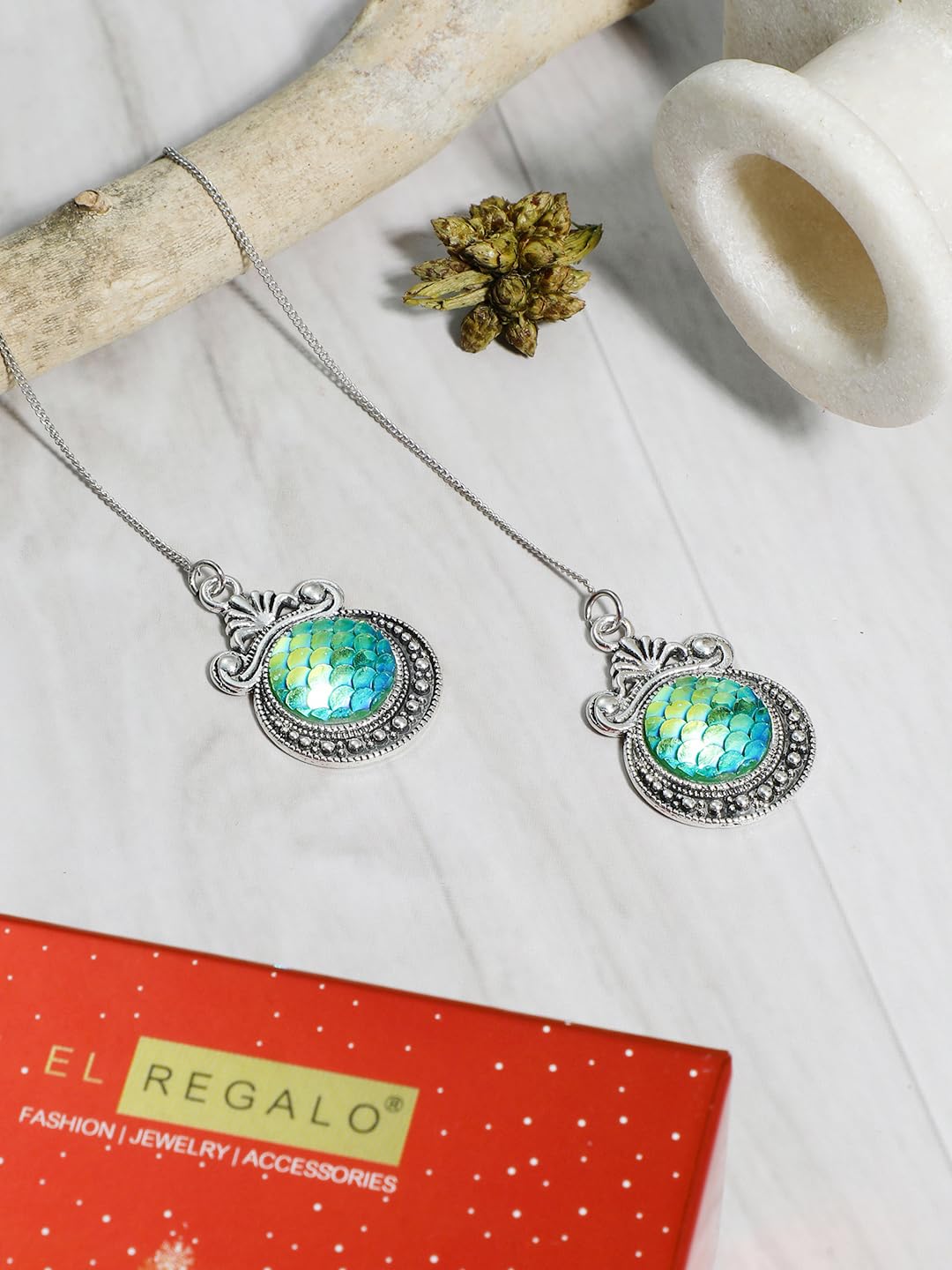 El Regalo 1 Pair Gradient 3D Mermaid Shell Threader Earrings for Girls & Women- Vintage Threader Earrings