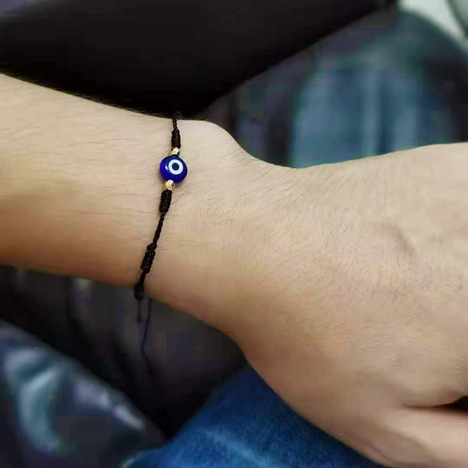 El Regalo 2PCs Lucky Evil Eye 7 Knots Handwoven Adjustable Bracelets - Protection 7 Knots Evil Eye Unisex Bracelet Set for All- Girls/Boys/Men & Women (1 Black 1 Red Evil Eye)